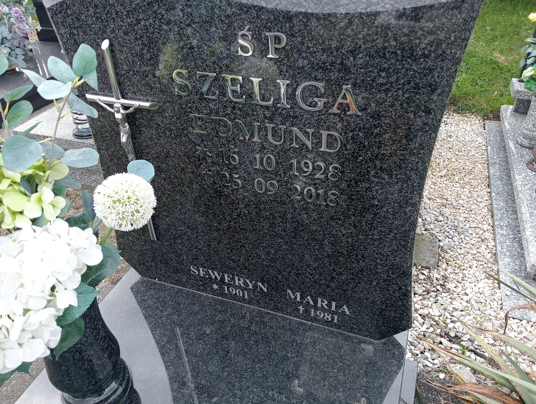 Edmund Szeliga 1928 Tychy Cielmice - Grobonet - Wyszukiwarka osób pochowanych