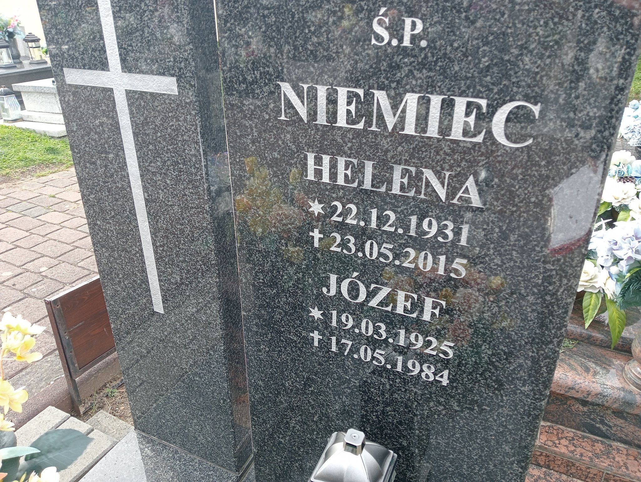 Helena Niemiec 1931 Tychy Cielmice - Grobonet - Wyszukiwarka osób pochowanych