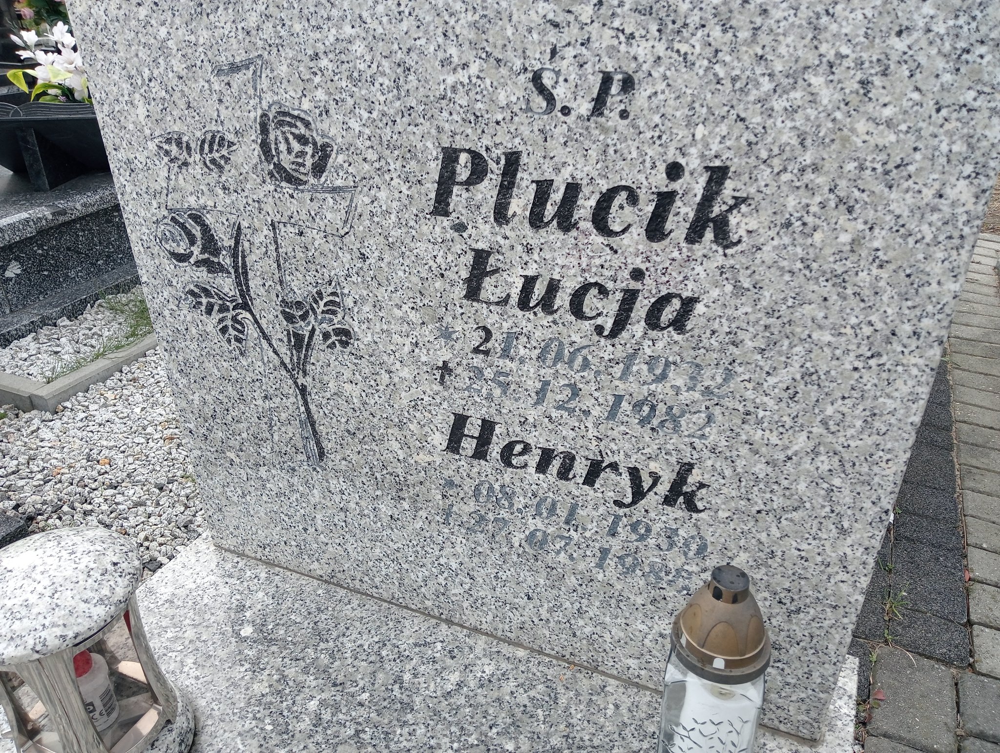 Łucja Plucik 1932 Tychy Cielmice - Grobonet - Wyszukiwarka osób pochowanych